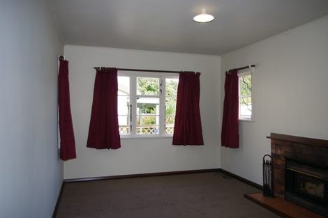 Photo of property in 86 Avondale Road, Avondale, Christchurch, 8061