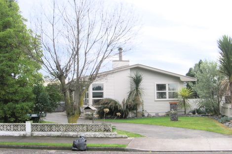 Photo of property in 1 Henderson Crescent, Onekawa, Napier, 4110