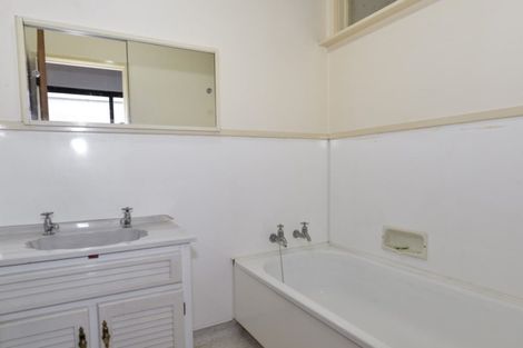 Photo of property in 2/506 Saint Aubyn Street East, Hastings, 4122