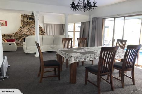 Photo of property in 39 Churchill Road, Murrays Bay, Auckland, 0630