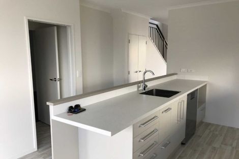 Photo of property in 27 Matairangi Avenue, Totara Heights, Auckland, 2105