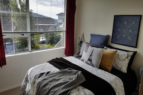 Photo of property in 148 Mark Avenue, Grenada Village, Wellington, 6037