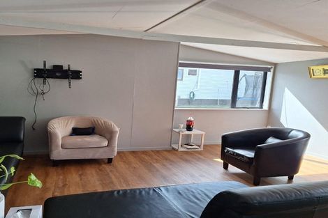 Photo of property in 36a Alma Crescent, Papakura, 2110