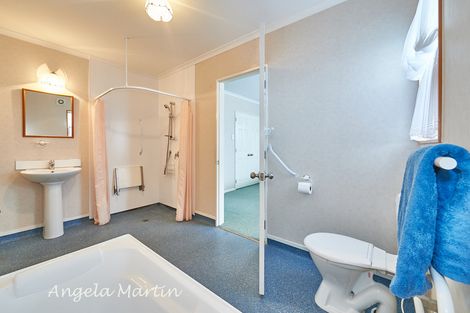 Photo of property in 12a Hurley Place, Awapuni, Palmerston North, 4412