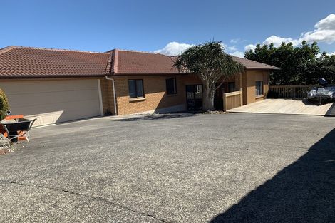 Photo of property in 2/39 Hillcrest Road, Papatoetoe, Auckland, 2025