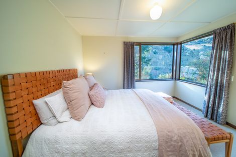 Photo of property in 2 Jedburgh Street, Roxburgh, 9500