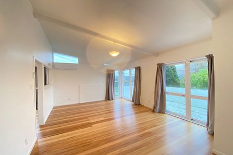 Photo of property in 122 Vodanovich Road, Te Atatu South, Auckland, 0610