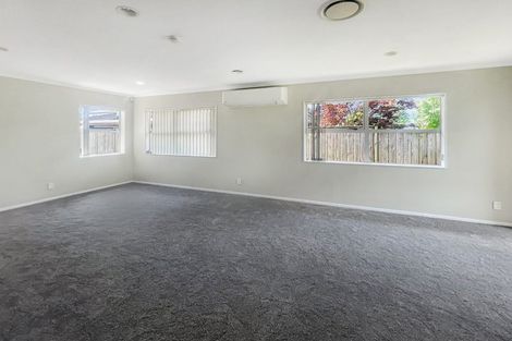 Photo of property in 22 Riviera Drive, Flat Bush, Auckland, 2019