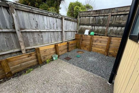 Photo of property in 12c Cairo Street, Upper Hutt Central, Upper Hutt, 5018