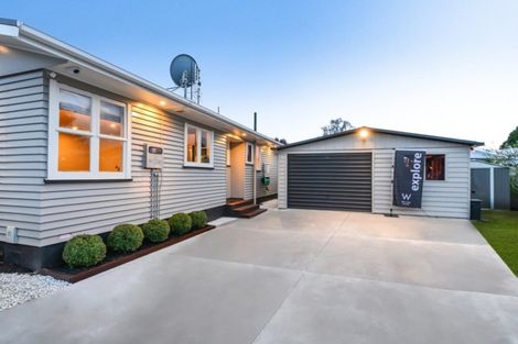 Photo of property in 43b Tuhikaramea Road, Dinsdale, Hamilton, 3204