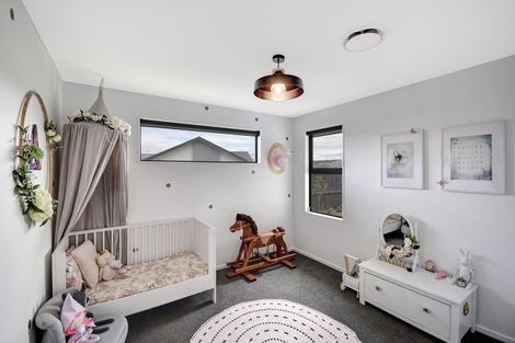 Photo of property in 10 Kinloch Place, Mosgiel, 9024