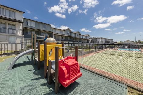 Photo of property in 1/47 Haven Drive, East Tamaki, Auckland, 2013