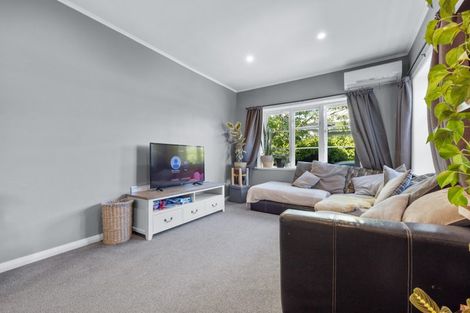 Photo of property in 18a Hay Street, Bromley, Christchurch, 8062
