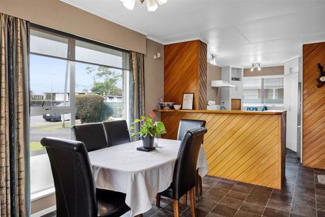 Photo of property in 5 Green Lane, Hawera, 4610