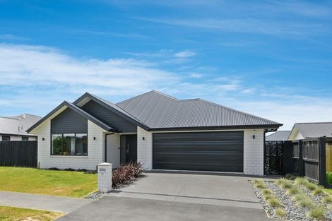 Photo of property in 31 Falcon Road, Rolleston, 7615