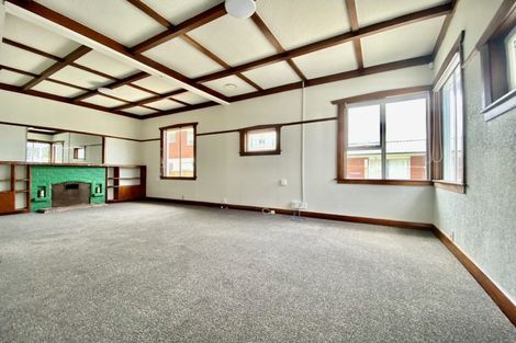 Photo of property in 55 Avenue Road, Otahuhu, Auckland, 1062