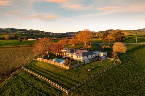 Photo of property in 80 Robinson Road, Rotoorangi, Cambridge, 3495