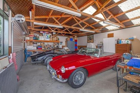 Photo of property in 53 Kohekohe Road, Waikanae, 5036