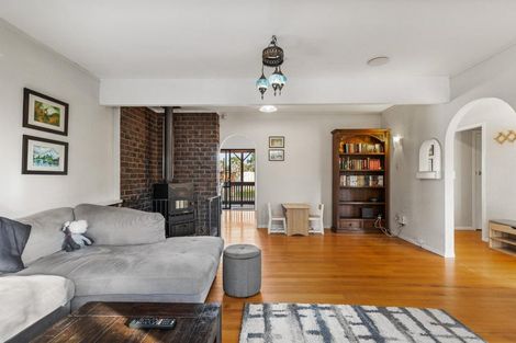 Photo of property in 77 Glen Marine Parade, Glendene, Auckland, 0602