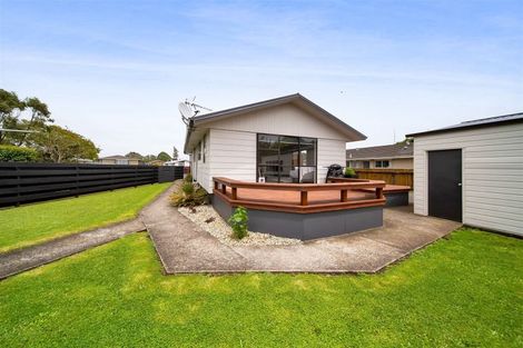Photo of property in 15 Jade Place, Bell Block, New Plymouth, 4312