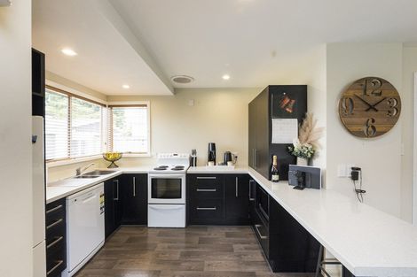 Photo of property in 9 Joseph Street, West End, Palmerston North, 4412