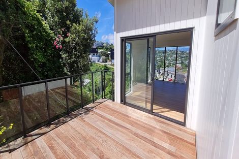 Photo of property in 84 Maupuia Road, Maupuia, Wellington, 6022