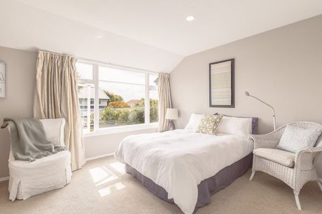 Photo of property in 40 Celia Street, Redcliffs, Christchurch, 8081