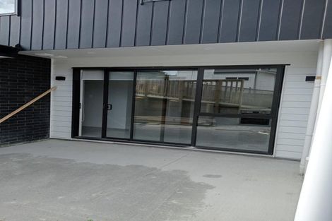 Photo of property in 14 Arataki Way, Glen Eden, Auckland, 0602