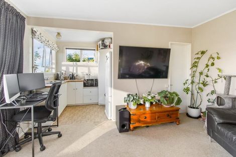 Photo of property in 6 Kitchener Square, Highfield, Timaru, 7910