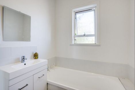 Photo of property in 911 Rangiora Street, Mahora, Hastings, 4120