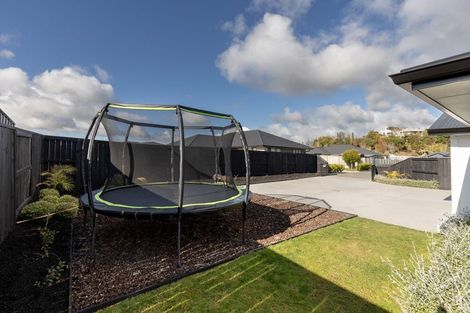 Photo of property in 22 Kahawai Place, Omokoroa, 3114