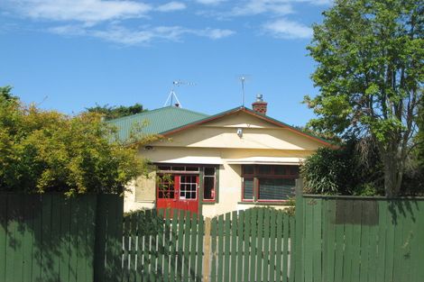 Photo of property in 166 North Parade, Richmond, Christchurch, 8013