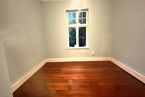 Photo of property in 167 Wadestown Road, Wadestown, Wellington, 6012