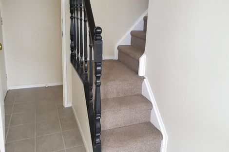 Photo of property in 1/43 Eastcliffe Road, Castor Bay, Auckland, 0620