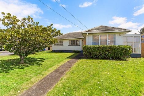Photo of property in 73 Dale Crescent, Pakuranga, Auckland, 2010
