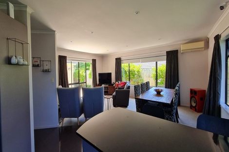 Photo of property in 22 Ranchod Terrace, Pukekohe, 2120