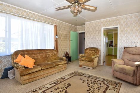 Photo of property in 30 Taverner Street, Carterton, 5713