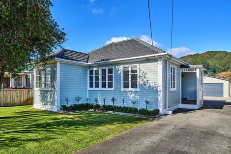 Photo of property in 33 Gibson Crescent, Naenae, Lower Hutt, 5011