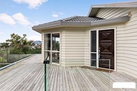 Photo of property in 1/3 Prospect Terrace, Milford, Auckland, 0620