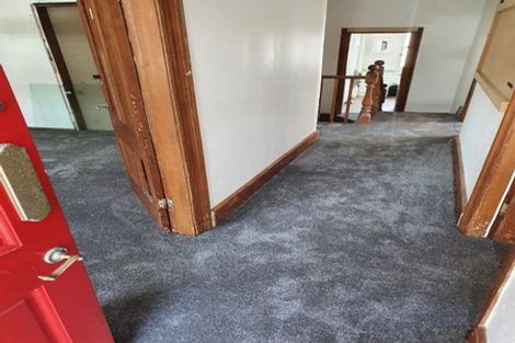 Photo of property in 60 Roxburgh Street, Mount Victoria, Wellington, 6011