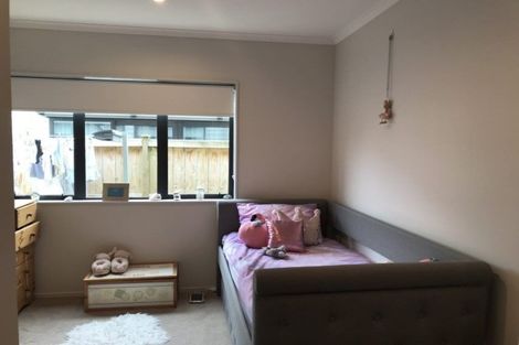 Photo of property in 63 Costa Viva Crescent, Karaka, Papakura, 2113