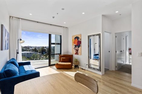 Photo of property in 404/553c Glenfield Road, Glenfield, Auckland, 0629