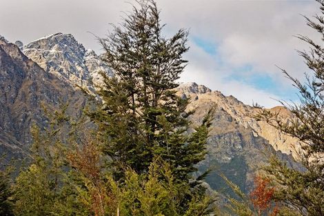 Photo of property in 13 Soudley Court, Jacks Point, Queenstown, 9371