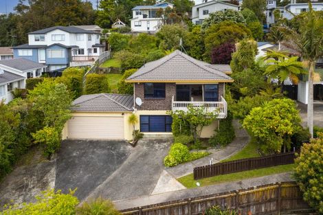 Photo of property in 11 Serrata Place, Browns Bay, Auckland, 0630