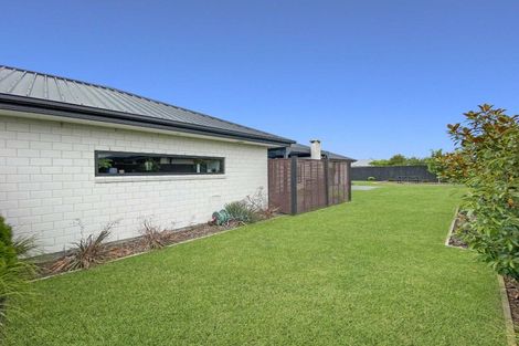 Photo of property in 7 Banded Place, Rolleston, 7615