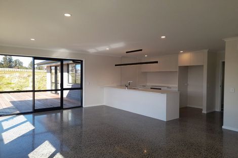 Photo of property in 48 Maunganamu Drive, Wharewaka, Taupo, 3330