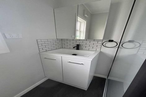 Photo of property in 88 Victoria Street, Carterton, 5713