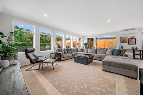 Photo of property in 39 Headsail Drive, Long Bay, Auckland, 0630