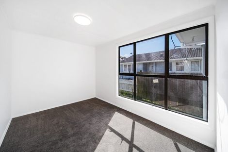 Photo of property in 54 Valiant Street, Mangere, Auckland, 2022