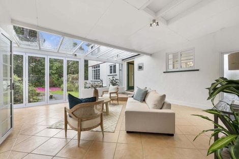 Photo of property in 174 Brooklands Road, Vogeltown, New Plymouth, 4310